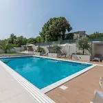 Mit Gemeinschaftlichem Pool Und Grill By Interhome Apartamento *