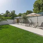 Mit Gemeinschaftlichem Pool Und Grill By Interhome Lägenhet