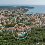 Apartamento Mit Gemeinschaftlichem Pool Und Grill By Interhome Pula