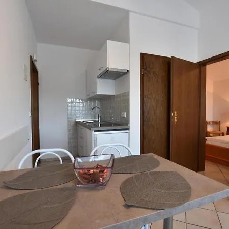 Mit Gemeinschaftlichem Pool Und Grill By Interhome بولا