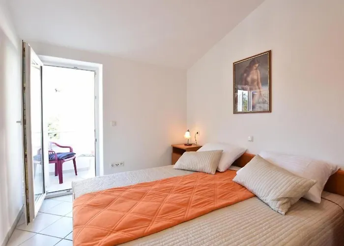 Mit Gemeinschaftlichem Pool Und Grill By Interhome بولا